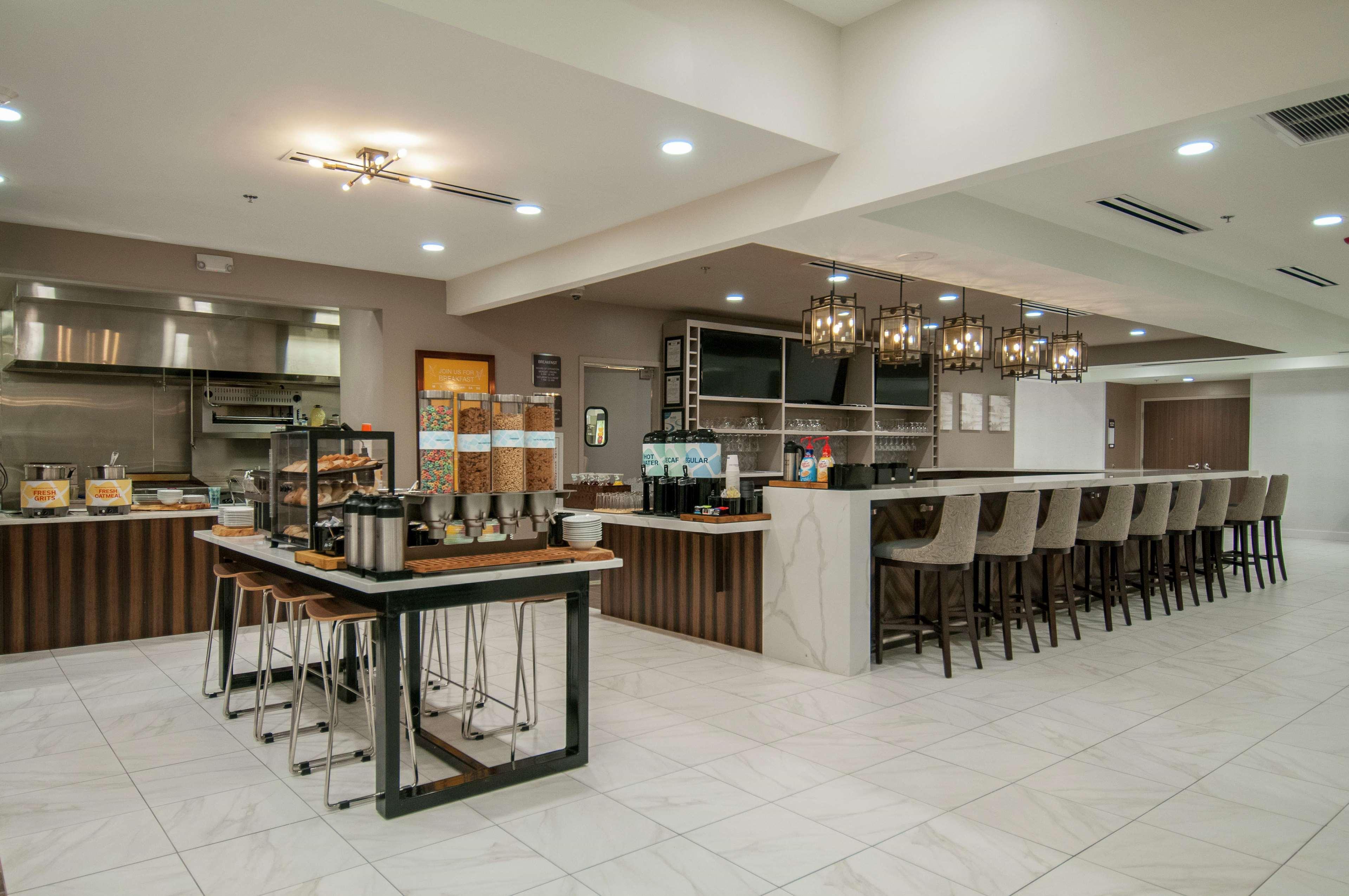 Hilton Garden Inn Jackson/Clinton Eksteriør bilde