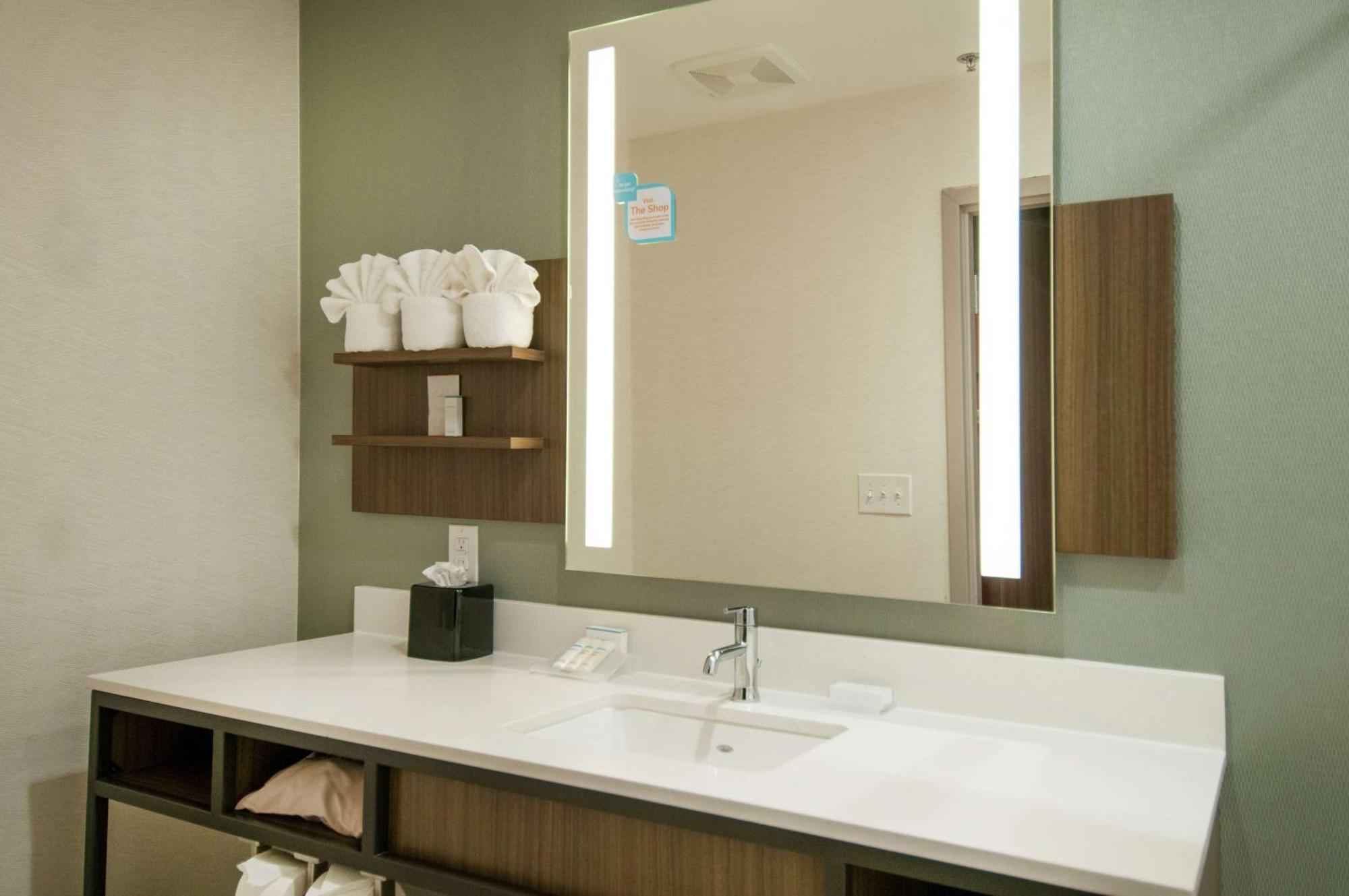 Hilton Garden Inn Jackson/Clinton Eksteriør bilde